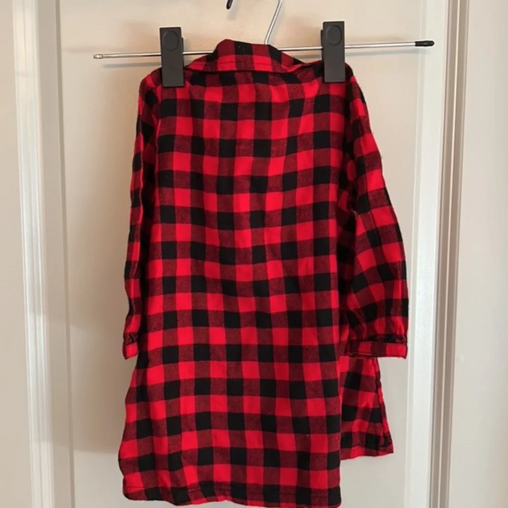 NWT Old Navy plaid girls shirt size 12-18 months